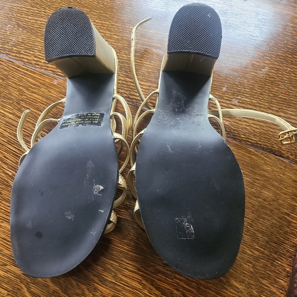 Vintage 70's sandals - Picture 3 of 5